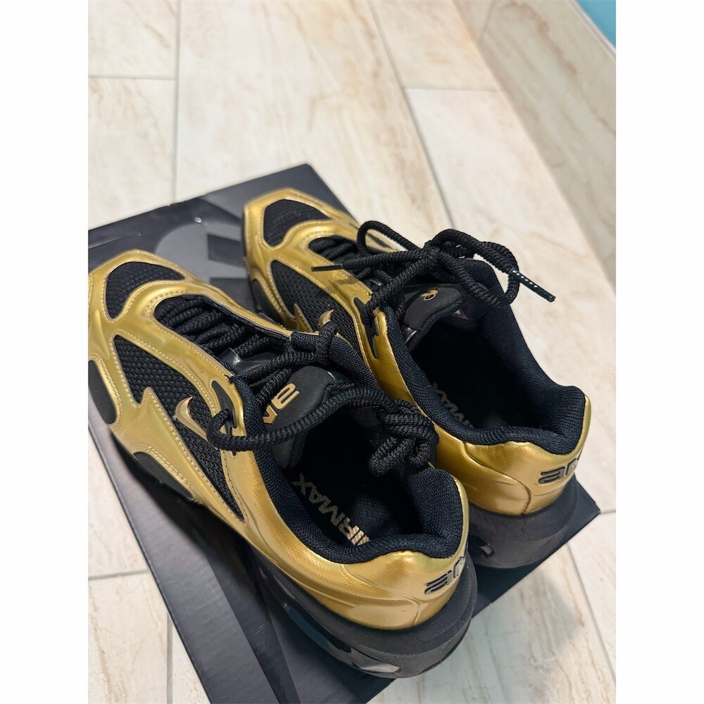 Nike Air Max Muse Women's Sneakers Metallic Gold/Black Size 6 - Picture 8 of 9